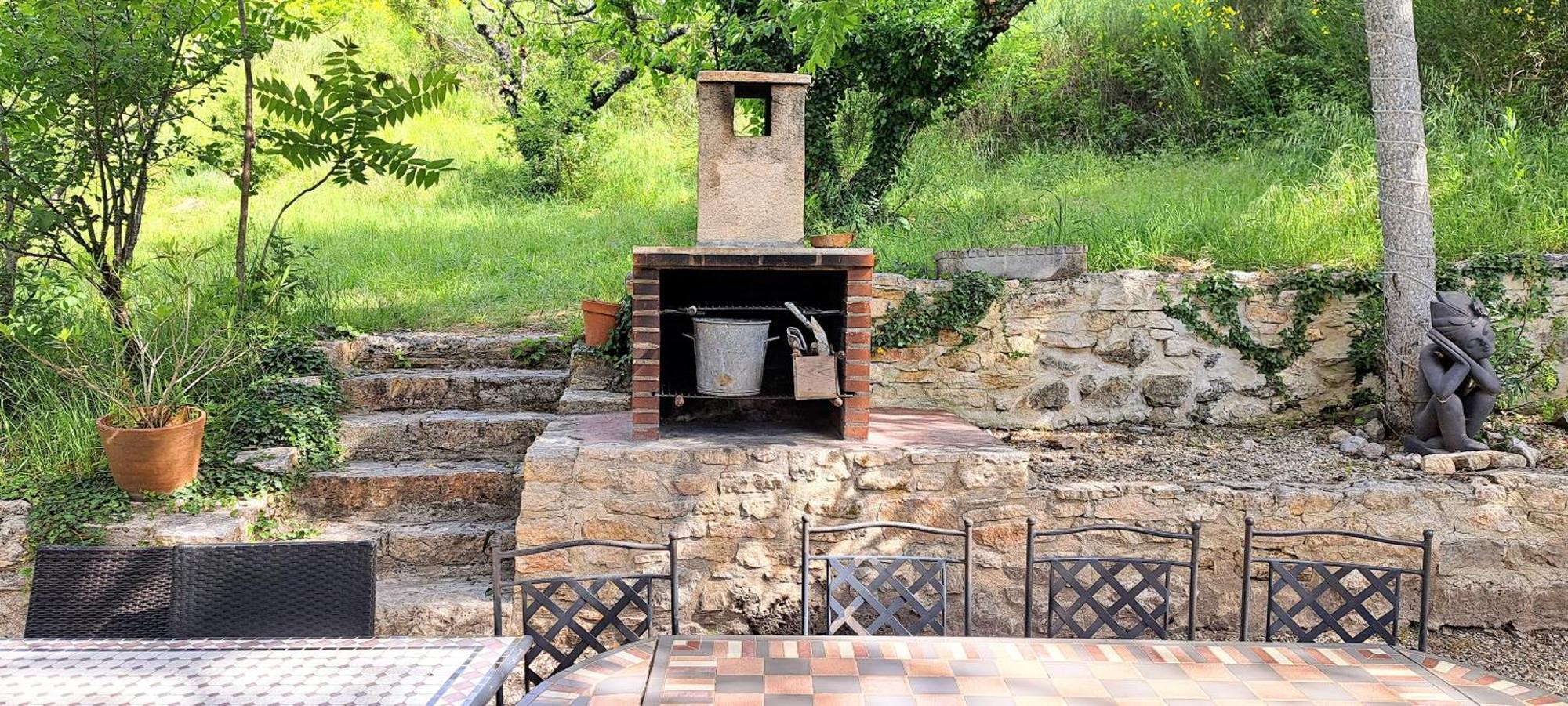 Le Mas Des Fontettes, Gite 14 Personnes, Piscine Chauffee, Propriete 5Ha, Barbecue Sahune Екстер'єр фото