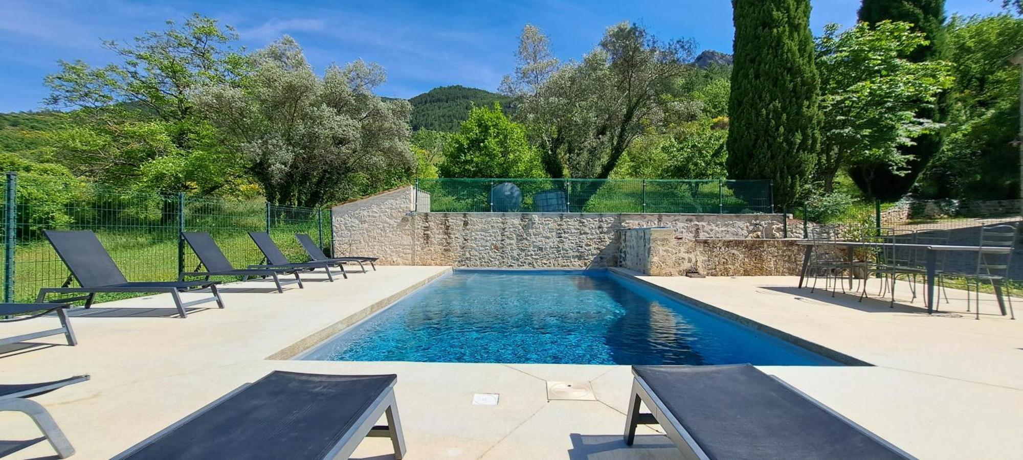 Le Mas Des Fontettes, Gite 14 Personnes, Piscine Chauffee, Propriete 5Ha, Barbecue Sahune Екстер'єр фото
